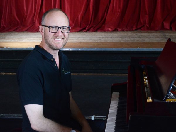Holst: The Planets &#8211; Meet the Music with Dr Jon James