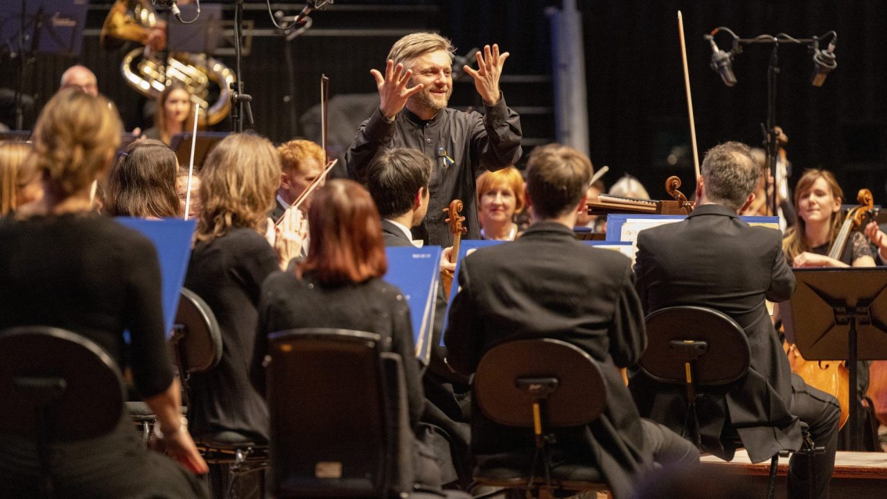 Kirill Karabits&#8217; impact with Bournemouth Symphony Orchestra recognised with Honorary OBE