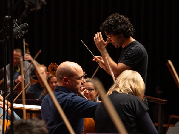 Review: &#8220;Mahler seems to be able to encompass every possible human feeling&#8221;